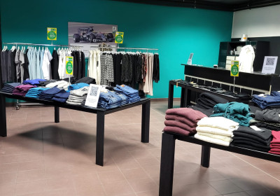 Temporary shop 